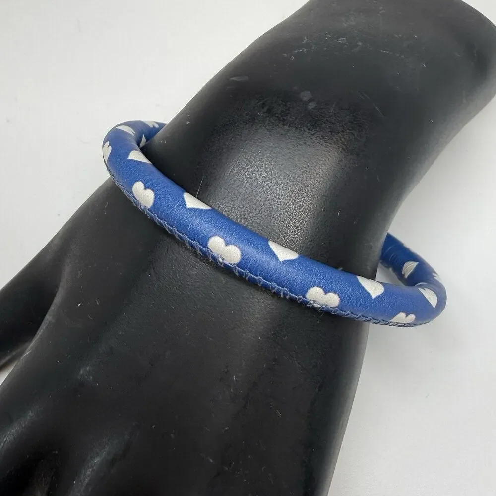 Brighton Woodstock White Heart Blue Leather Bangle Bracelet Retired Print Rare